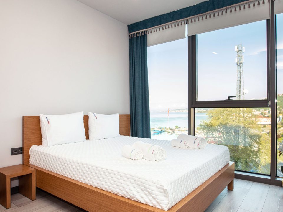 1+1 Deniz Manzaralı Daire